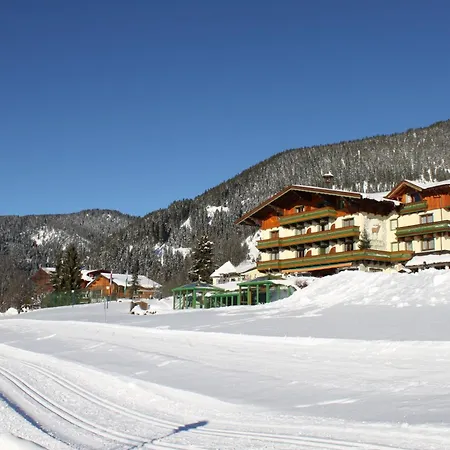 Jagdhof Hotel 4*