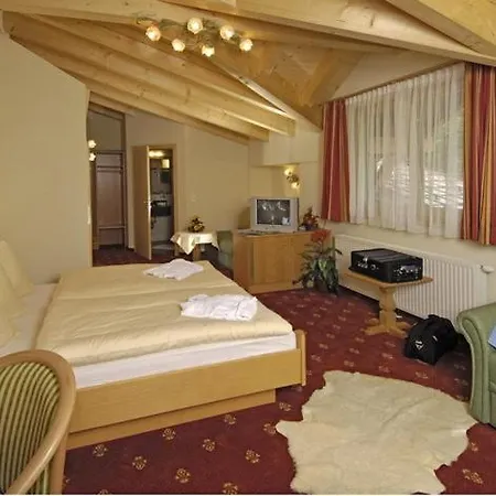 Jagdhof Hotel 4*